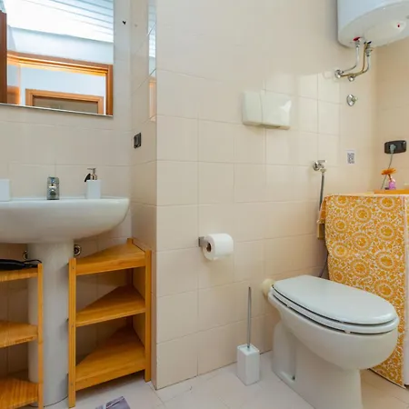 Happy House 7 Minuti Da Mxp E 30 Minuti Da Milano Apartment Busto Arsizio